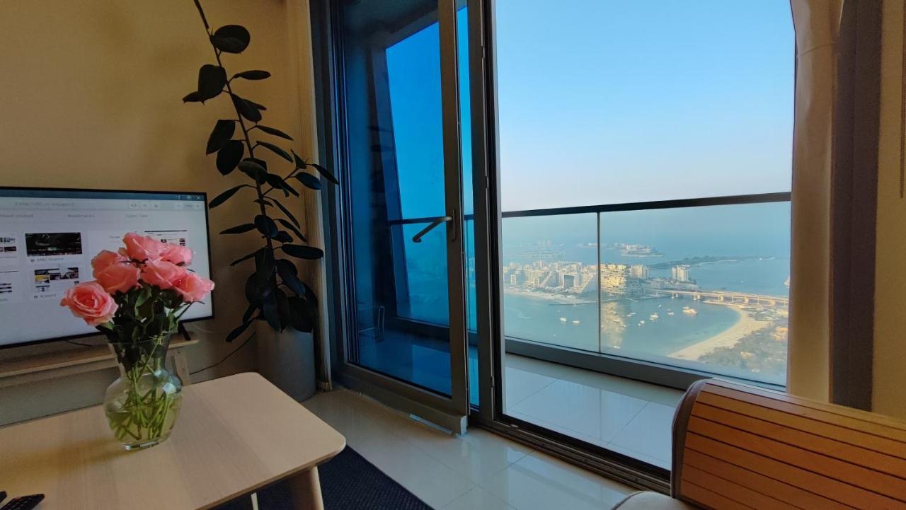 Exquisite, Luxe 1Bd Apartment, Unparalleled Sea Views, Prime Dubai Marina Location & Full Kitchen By "La Buena Vida Holiday Homes Bagian luar foto
