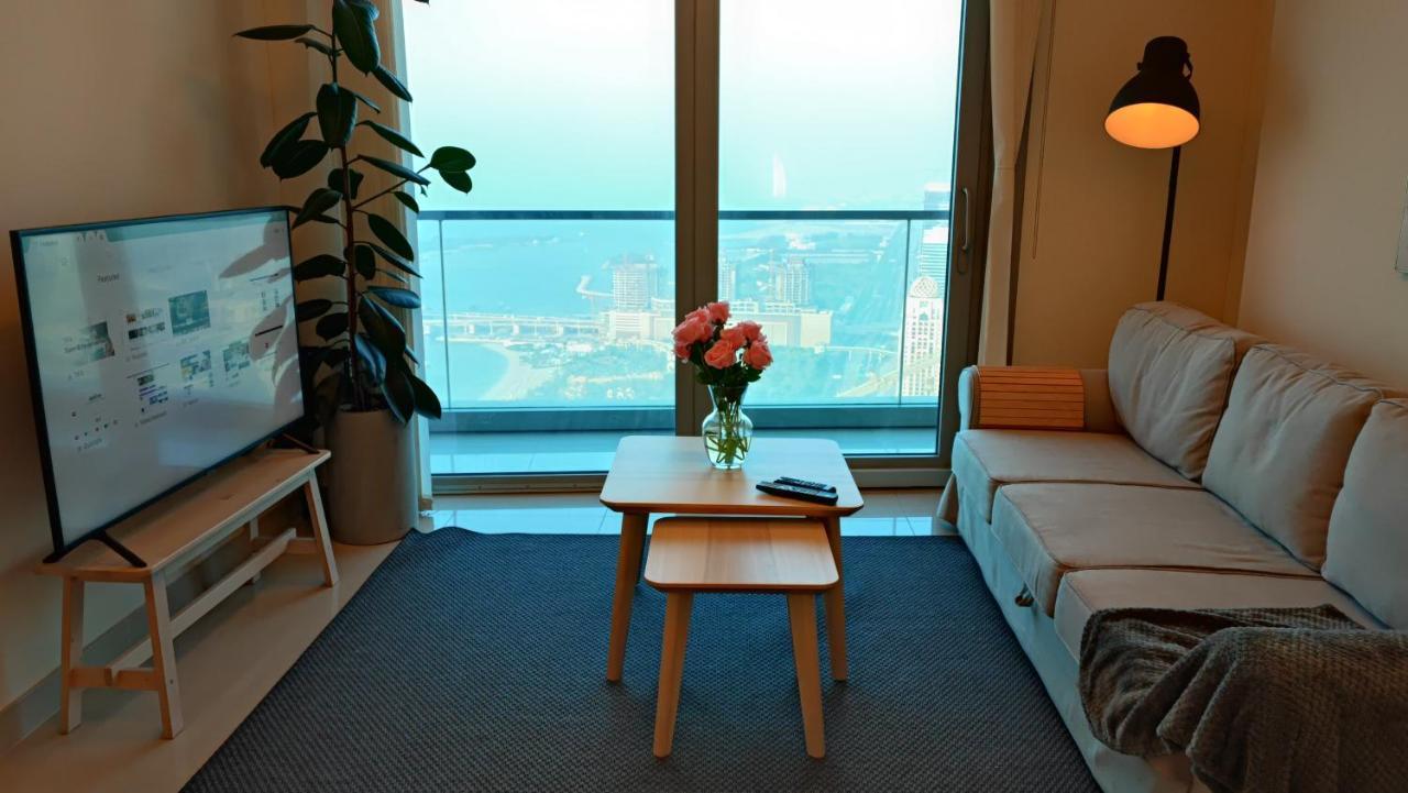 Exquisite, Luxe 1Bd Apartment, Unparalleled Sea Views, Prime Dubai Marina Location & Full Kitchen By "La Buena Vida Holiday Homes Bagian luar foto