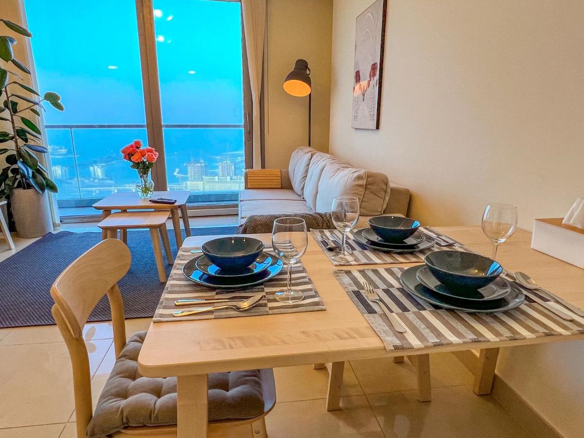 Exquisite, Luxe 1Bd Apartment, Unparalleled Sea Views, Prime Dubai Marina Location & Full Kitchen By "La Buena Vida Holiday Homes Bagian luar foto